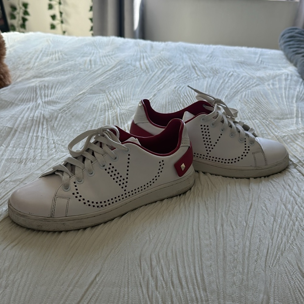 Valentino Women's Red and White Trainers - Picture 4 of 7